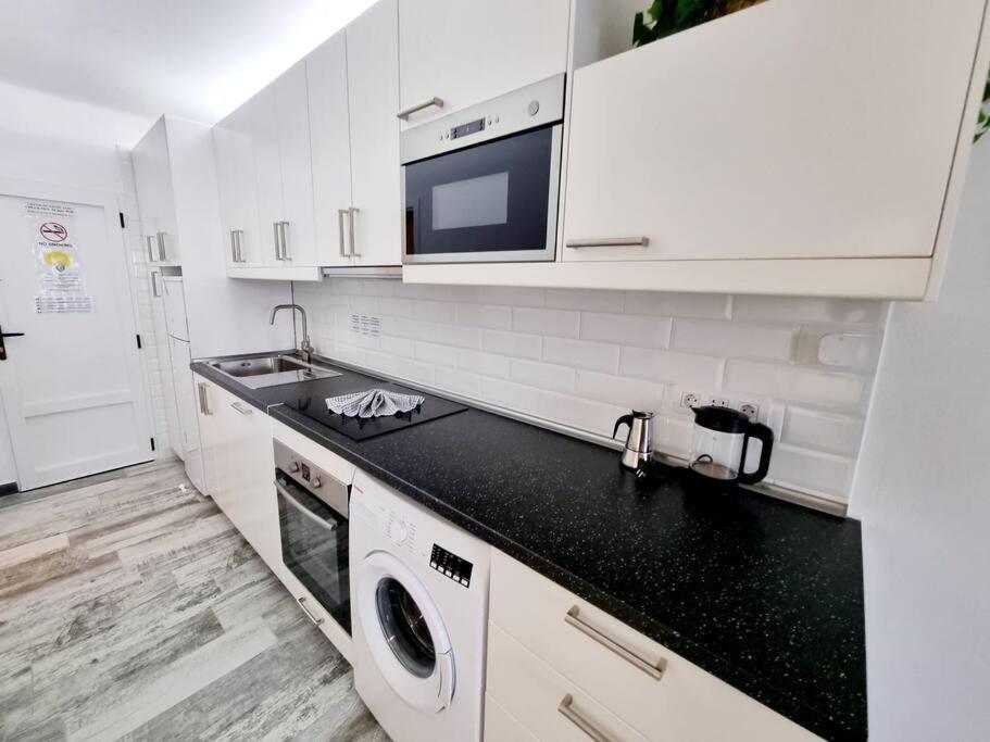 Apartamento Smeraldo 11 Playa Roca Коста-Тегисе Экстерьер фото